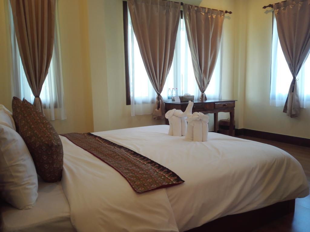 Baan Bussaba Hotel ترانغ المظهر الخارجي الصورة