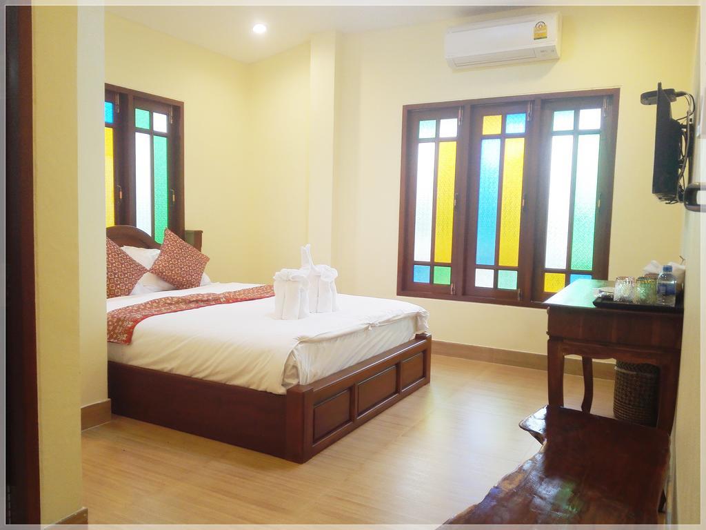 Baan Bussaba Hotel ترانغ المظهر الخارجي الصورة