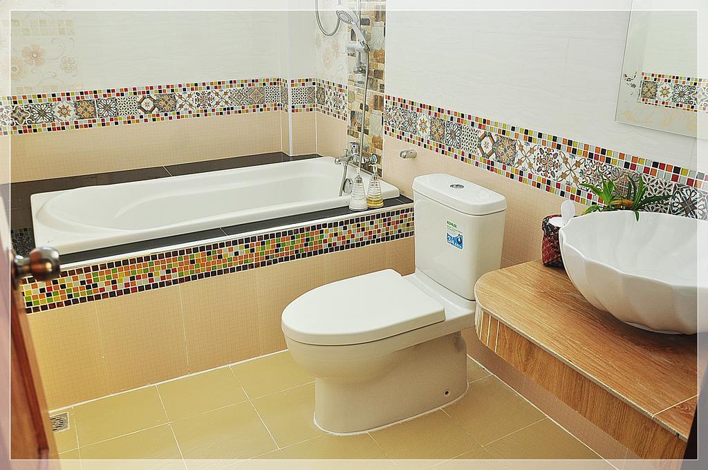Baan Bussaba Hotel ترانغ المظهر الخارجي الصورة
