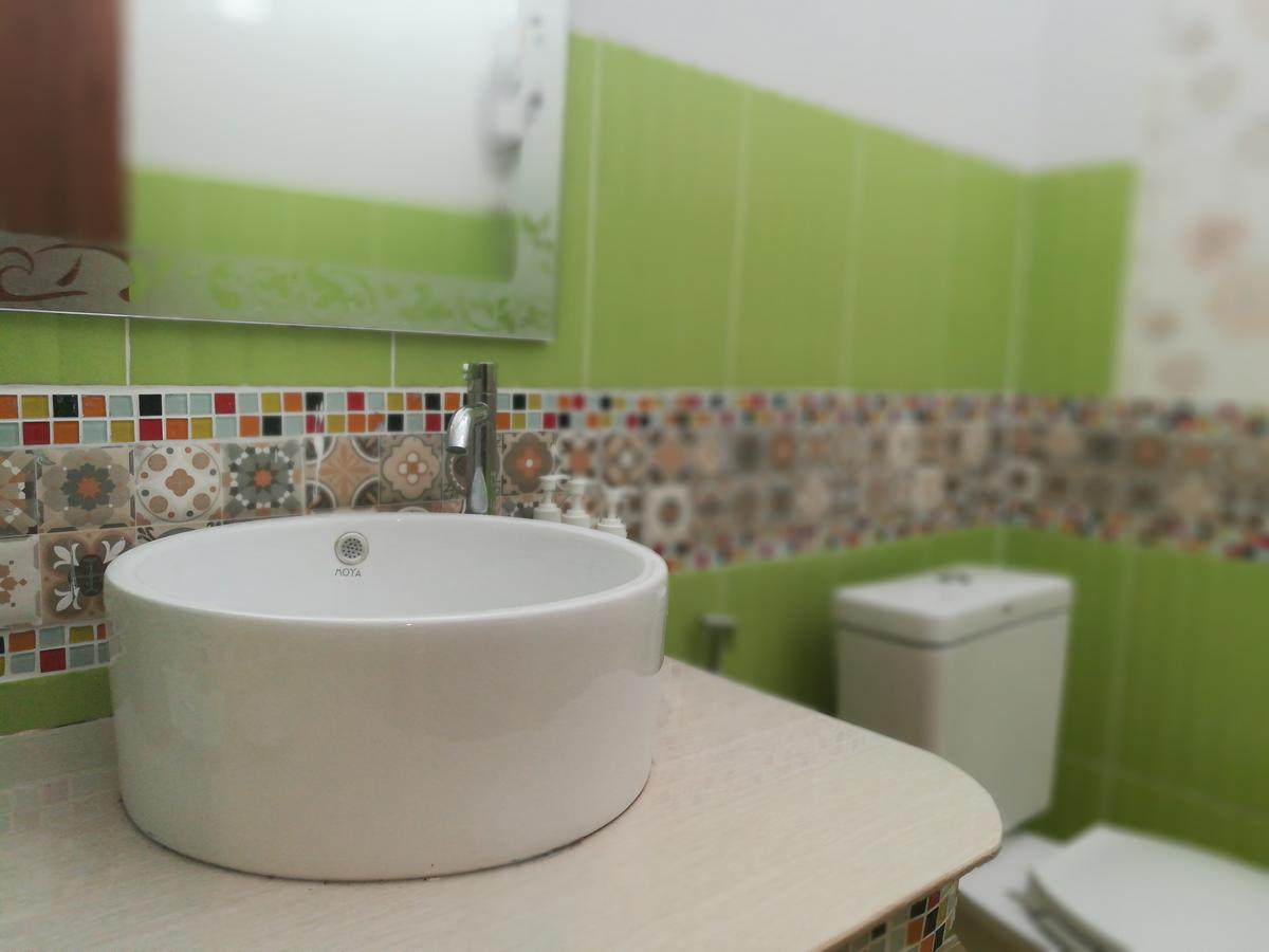 Baan Bussaba Hotel ترانغ المظهر الخارجي الصورة